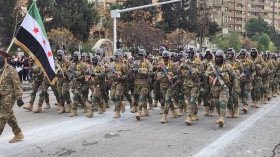 هتافات الجيش السوري المؤيدة لغزة.. الكيان يدرس الرًد