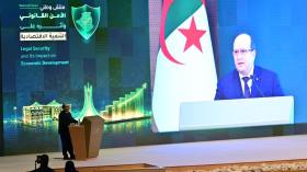 الوزير الأول يؤكد أهمية الأمن القانوني لدفع الاستثمار والابتكار