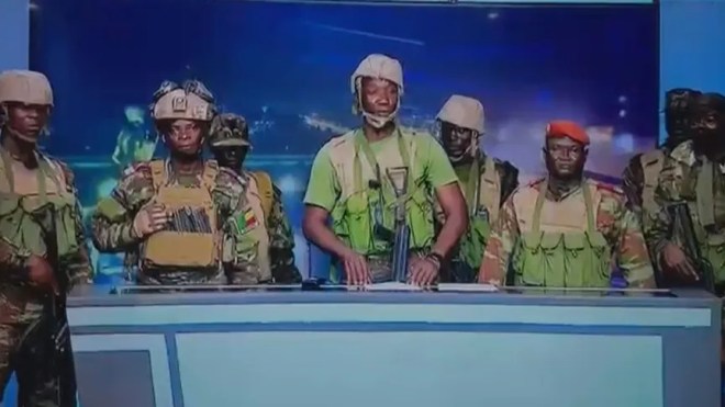 وزير خارجية بنين يعلن فشل محاولة الانقلاب  