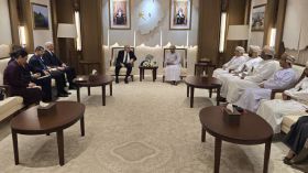 قويدري يبحث إقامة مصنع للمجمع “صيدال” بسلطنة عمان