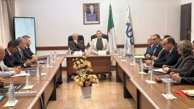 مولوجي وتقجوت يدرسان تحيين الاتفاقية الجماعية لوكالة التنمية الاجتماعية