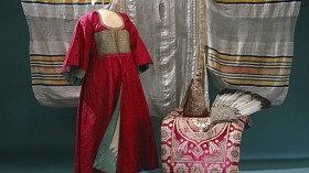 هدايا دايات الجزائر لملوك وملكات العالم