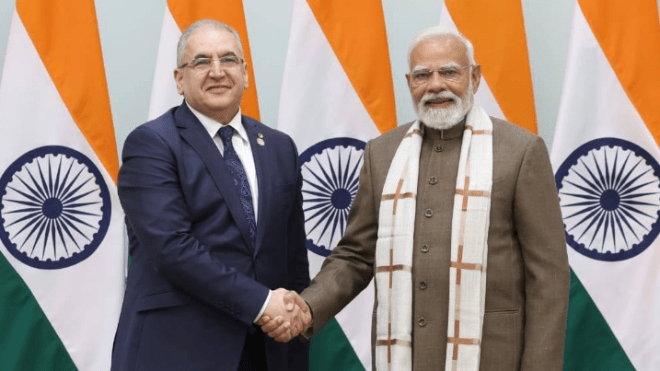 الجزائر تدعو إلى إطارٍ منتظم للتّشاور العربي الهندي حول القضايا الدولية