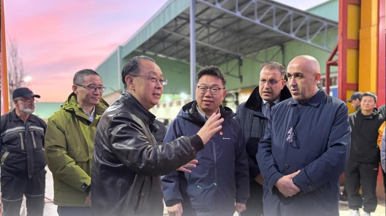 تيرصام تبحث تعزيز الشراكة الصناعية مع الصين