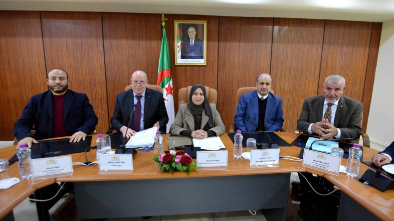 وزير الصناعة يتحدث عن إجراءات جديدة لجذب المستثمرين