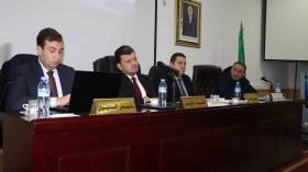 وزير الفلاحة يدعو إلى تفعيل حلول ميدانية لتطوير الصيد البحري وتربية المائيات