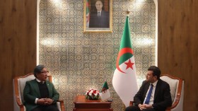 الجزائر والمعهد العالمي للنمو الأخضر يبحثان تعزيز التعاون في هذا المجال