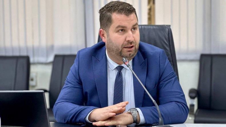 تنصيب عبد الغني آيت سعيد رئيسًا مديرًا عامًا جديدًا لمؤسسة اتصالات الجزائر