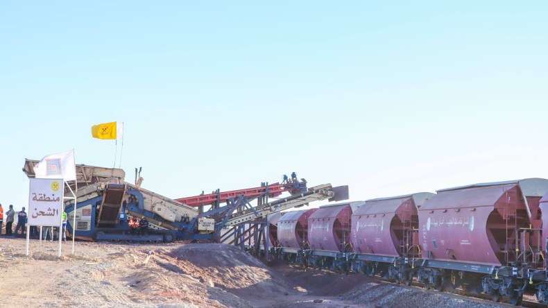 أول شحنة من حديد غارا جبيلات ستصل بهذا التاريخ