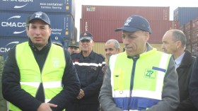 عنابة تطلق أول عملية لنقل الحاويات الفارغة بالقطار