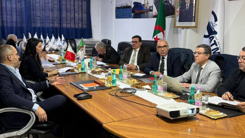 خبراء جزائريون ومالطيون يدرسون شراكات بحرية جديدة