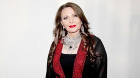 عبير عيسى للشروق العربي: الفنان عندما يشعر بأنه وصل القمه يكون قد فقد كل شيء