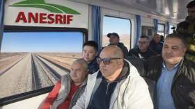 غارا جبيلات.. انطلاق أول تجربة عملية لقطار بشار–تندوف