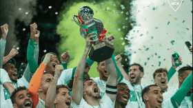 رئيس “الفاف” يهنئ مولودية الجزائر