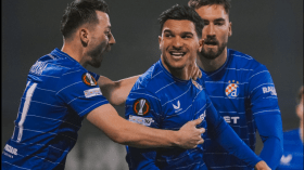 الدوري الأوروبي.. بقرار يسجل ويساهم في فوز دينامو زغرب (فيديو)