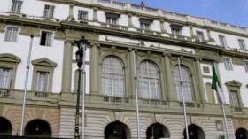 Adoption du texte de loi criminalisant la colonisation française en Algérie avec des réserves sur 13 articles