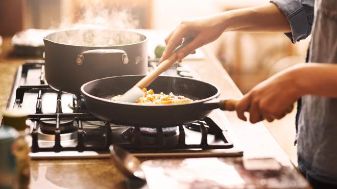 لماذا يجب أن تطهي الطعام على نار هادئة؟
