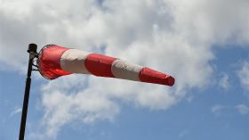 هبوب رياح قوية إلى غاية 80 كلم في الساعة على 12 ولاية