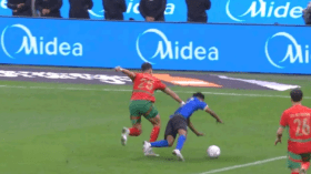 فضيحة جديدة في “الكان”.. هل هناك نية لإهداء بطولة كأس إفريقيا للبلد المضيف؟