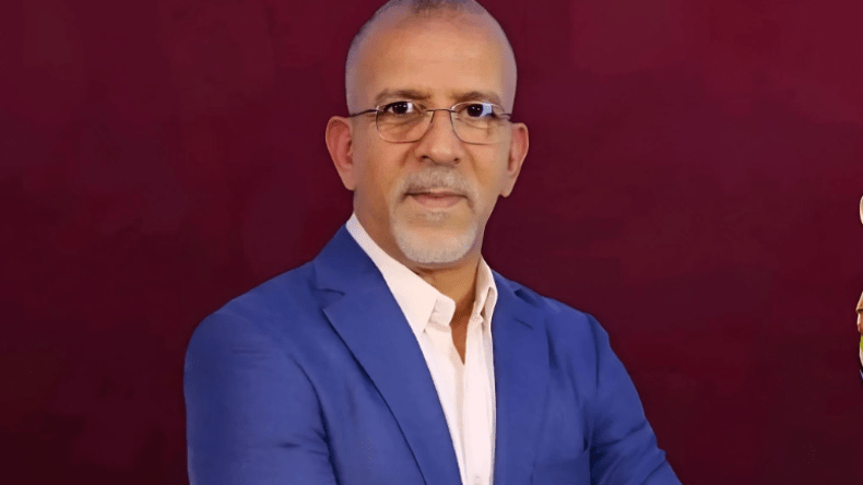 حفيظ دراجي يحتل المركز الثالث عالميا