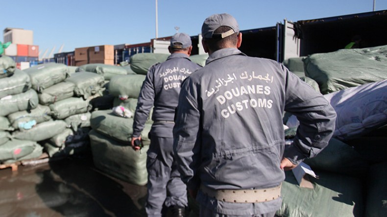15 متهما أمام العدالة عن حاويات استيراد سلع مشبوهة