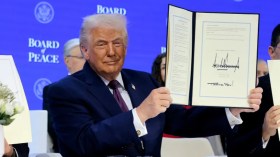 الدفع مقابل العضوية