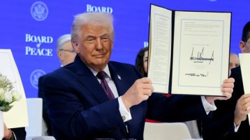 الدفع مقابل العضوية