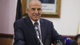 اجتماع مستعجل مع نقابات سيارات الأجرة وناقلي البضائع والمسافرين