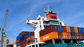 هذا ما ستجنيه الجزائر من مزايا وأموال جرّاء الشحن العابر