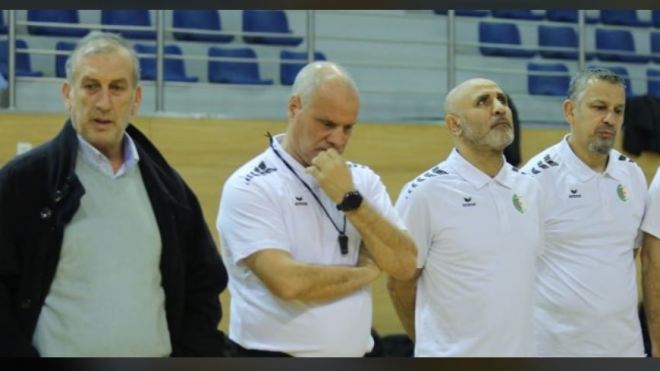 تصريحات عواشرية بعد المفاجأة الإفريقية في كرة اليد