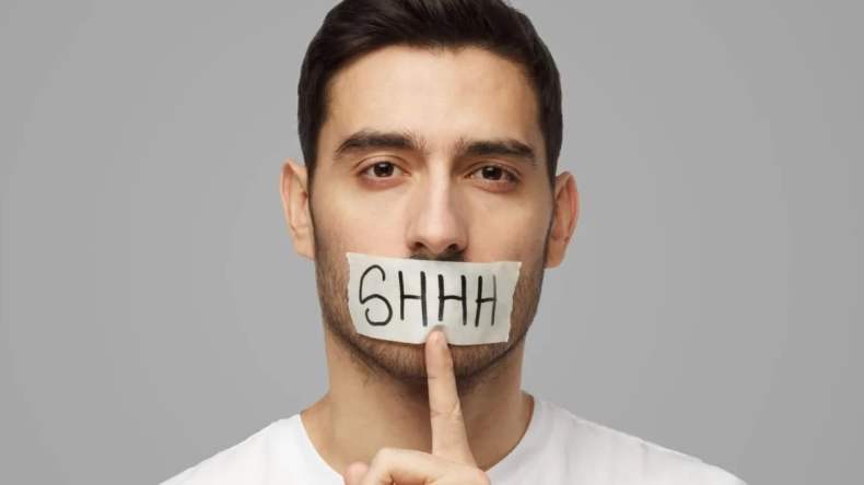 9 أنواع من الأشخاص لا تفشي لهم أسرارك!