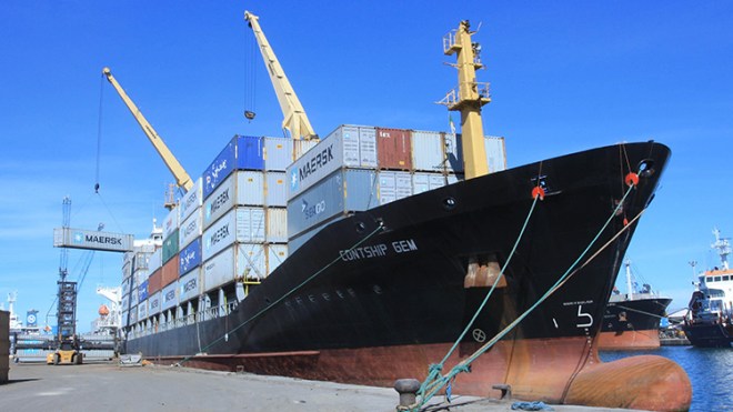 هذه أسباب تفعيل نظام تحويل السفن نحو موانئ غير مكتظة