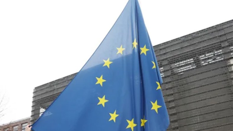 أوروبا: المتحمسون للحرب يندفعون بلا قيود