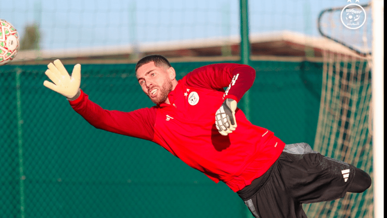 نادٍ أوروبي يريد ضم حارس “الخضر” لوكا زيدان