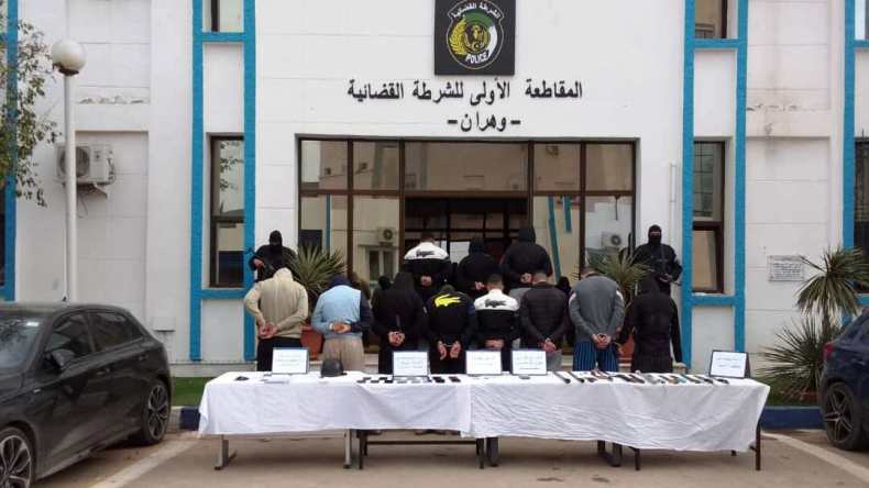 بعد تداول فيديوهات لهم عبر تيك توك: الإطاحة بأخطر عصابة أحياء في وهران