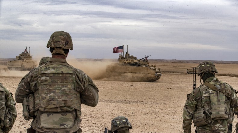 العراق يعلن اكتمال إخلاء كافة قواعده العسكرية من مستشاري التحالف الدولي