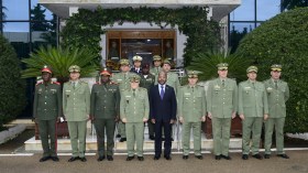 الفريق سماعلي يستقبل رئيس أركان القوات البرية الموزمبيقية
