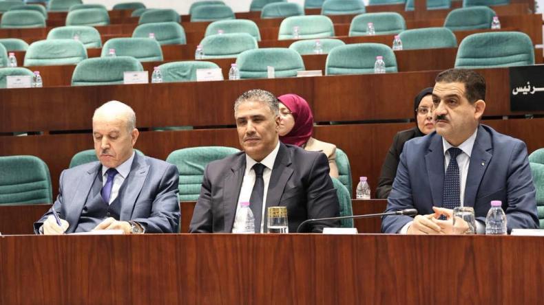 انشغالات مكتتبي “عدل 3”.. بلعريبي يرد