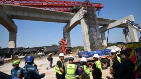 تايلاند: مقتل 22 شخصا إثر سقوط رافعة على قطار (فيديو)