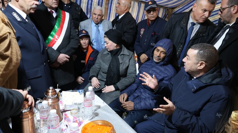 سعيود ومولوجي يصلان الشلف للوقوف على مخلفات التقلبات الجوية