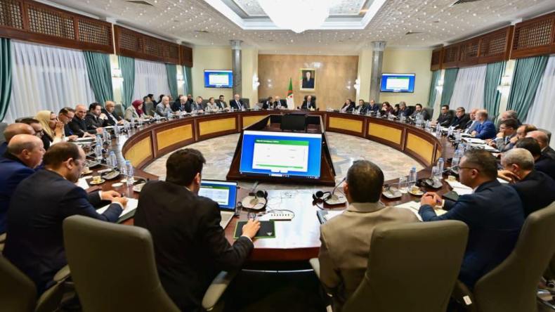 الوزير الأول يُنصب المجلس الوطني للمكننة الفلاحية