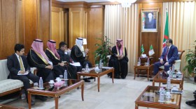 شركة سعودية تبدي اهتمامها بالاستثمار في الجزائر لتوطين صناعة تجهيزات تحلية مياه البحر