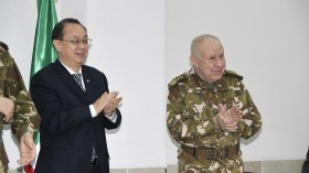 لتطوير المراقبة الفضائية.. الفريق أول شنقريحة يتابع إطلاق قمر صناعي جديد