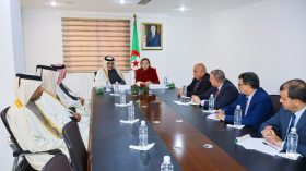 مباحثات جزائرية-قطرية للتصدي للتحديات المرتبطة بالتغيرات المناخية