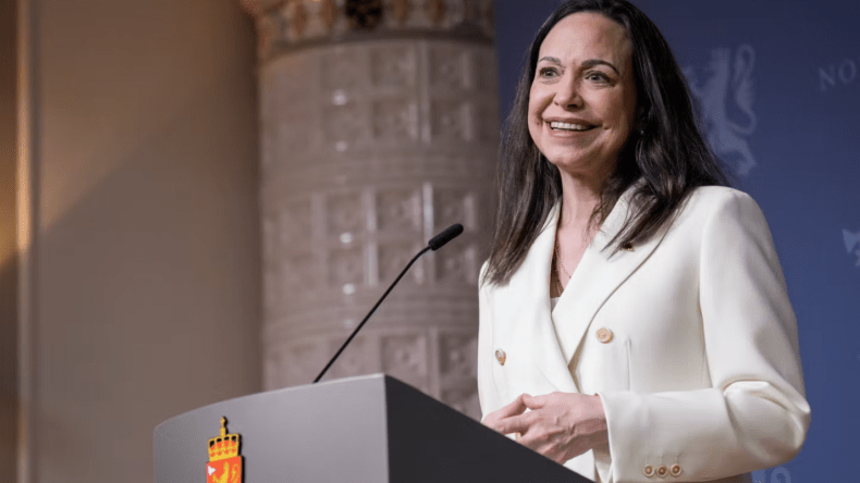 بعد اعتقال مادورو.. هل تعود زعيمة المعارضة ماتشادو إلى فنزويلا؟