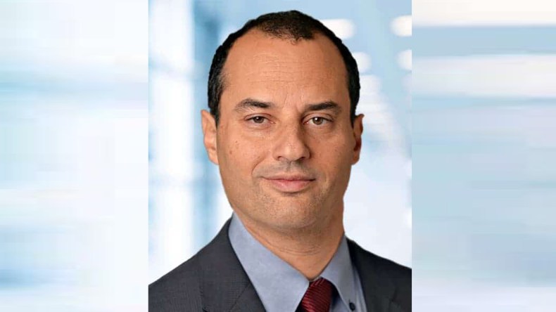 واشنطن تُسلّم غزة لملياردير صهيوني.. من هو ياكير غاباي؟