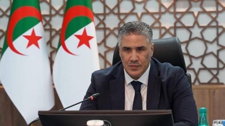 بلعريبي يترأس اجتماعًا للمصادقة على ورقة الطريق القطاعية وتحديد الأولويات