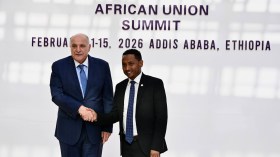 عطاف في أديس أبابا للمشاركة في أشغال المجلس التنفيذي للاتحاد الإفريقي