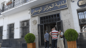 كل البلديّات محميّة ماليًّا رغم إلغاء رسم النشاط المهني!