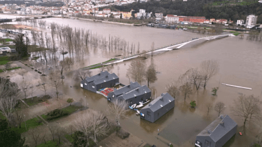Tempête Nils en France: Deux morts et des centaines de milliers de foyers sans électricité
